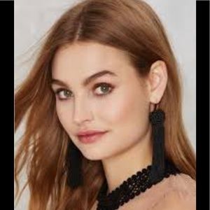 Vanessa Mooney Earrings - Astrid Knot Tassel